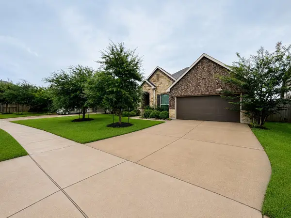 30511 Aster Brook Drive, Brookshire, TX 77423