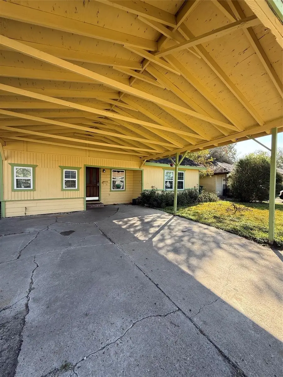 7227 Saint Augustine Street, Houston, TX 77021 - #2