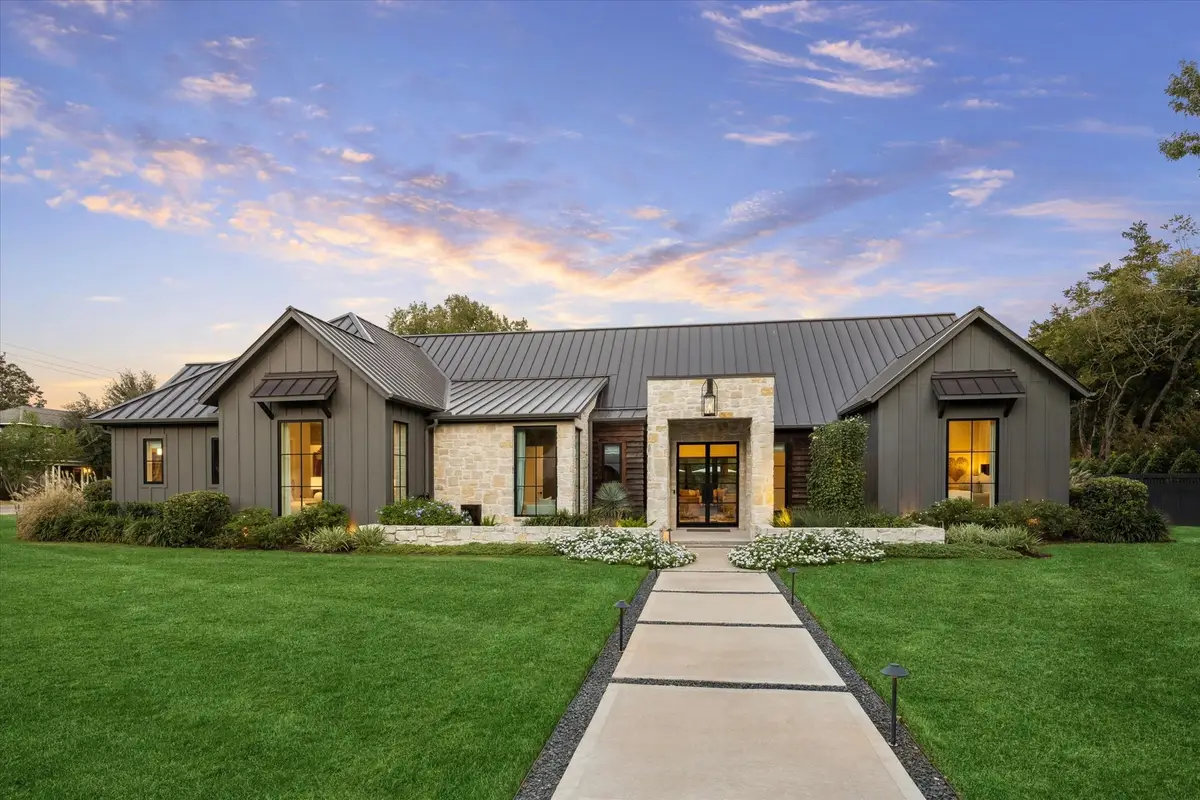 1525 Travis Street, Columbus, TX 78934 - #1