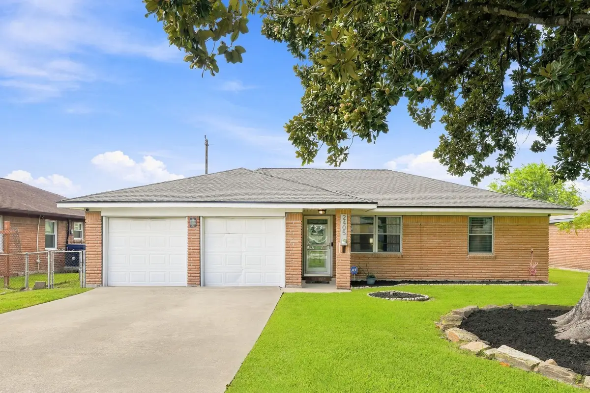 2405 Hillshire Drive, Deer Park, TX 77536 - #1