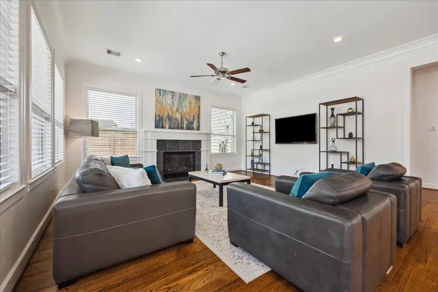 1729 Wakefield Drive, Houston, TX 77018 - Image #3