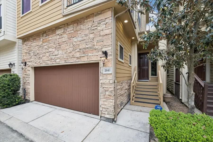 2041 W 14th 1/2 Street, Houston, TX 77008 - #2