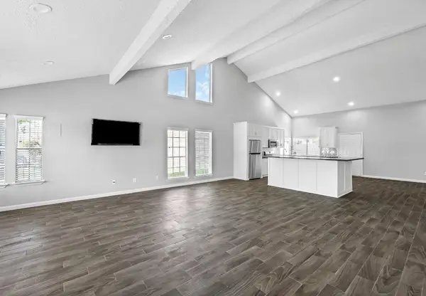 8619 Pottinger Drive, Houston, TX 77083