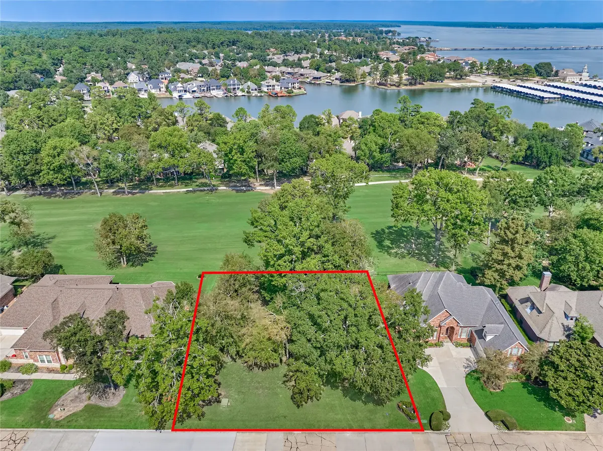 61 Edgewood Drive, Montgomery, TX 77356 - Image #1