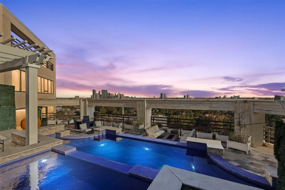 101 Westcott Street #2001, Houston, TX 77007 - Image #1