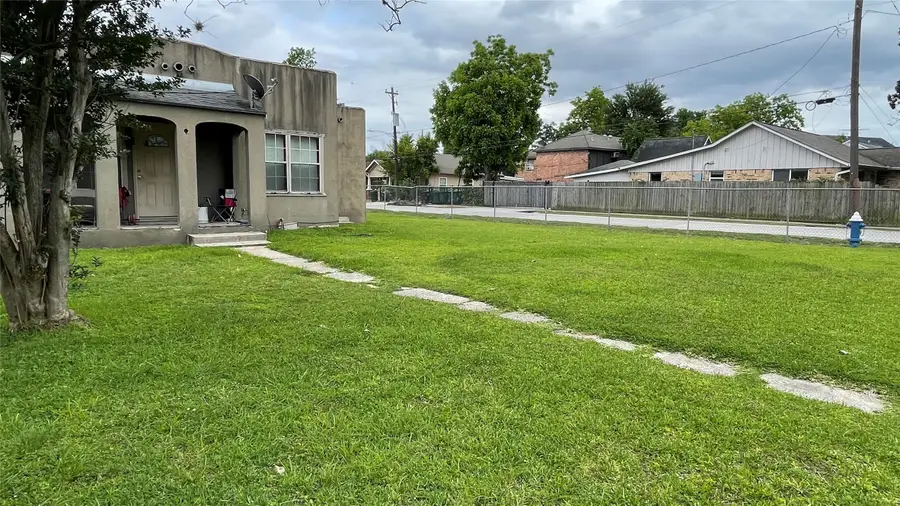 4002 Beggs Street, Houston, TX 77009 - #3