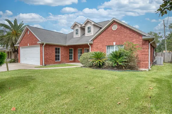 5320 Cambridge Drive, Beaumont, TX 77707