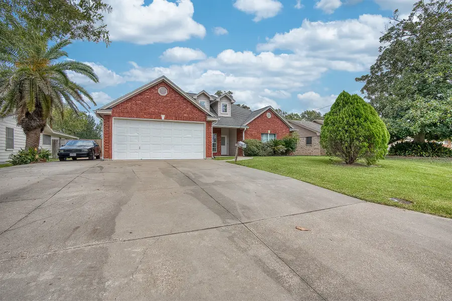 5320 Cambridge Drive, Beaumont, TX 77707 - #2