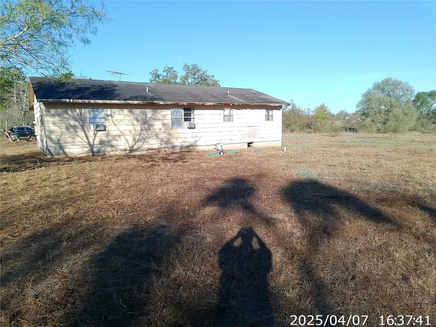 307 E 307e State 543 Street E, West Point, TX 78963 - Image #2