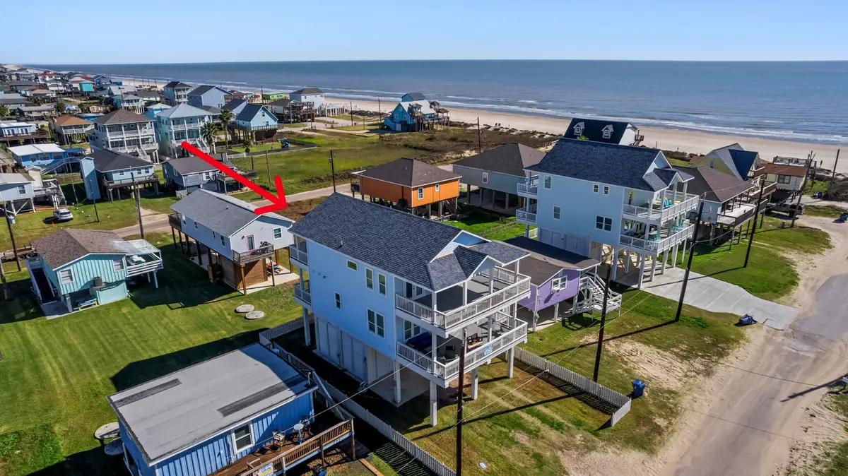 218 Ocean Avenue, Surfside Beach, TX 77541 - Image #1