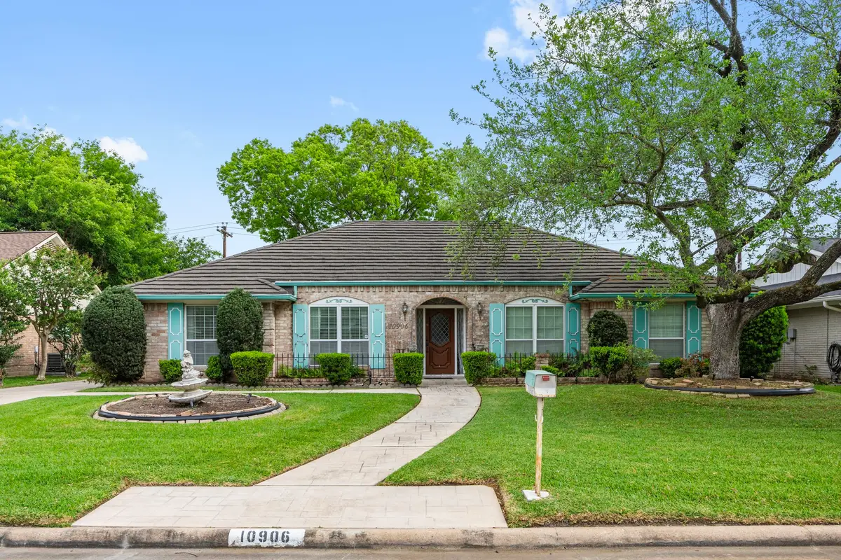 10906 Chevy Chase Drive, Houston, TX 77042 - #1