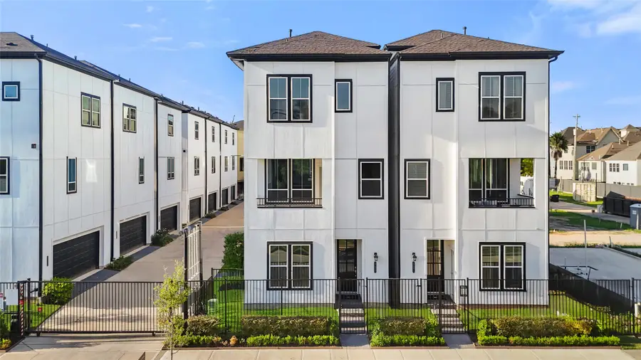 2708 Grand Fountains Drive #C, Houston, TX 77054 - #3
