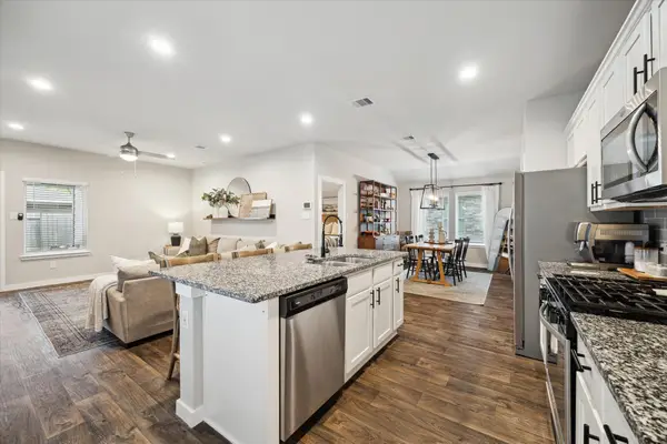 9833 Glen Brook Lane, Magnolia, TX 77354