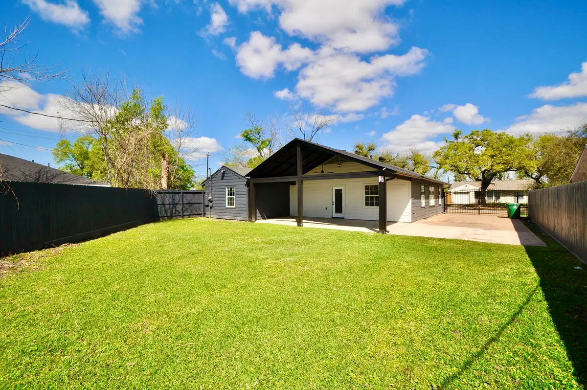 10610 Fleming Drive, Houston, TX 77013 - #1