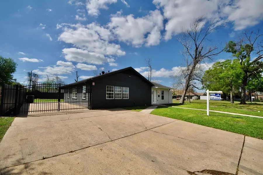 10610 Fleming Drive, Houston, TX 77013 - #3