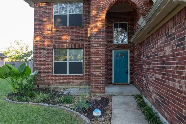 315 Glade Bridge Lane, Dickinson, TX 77539