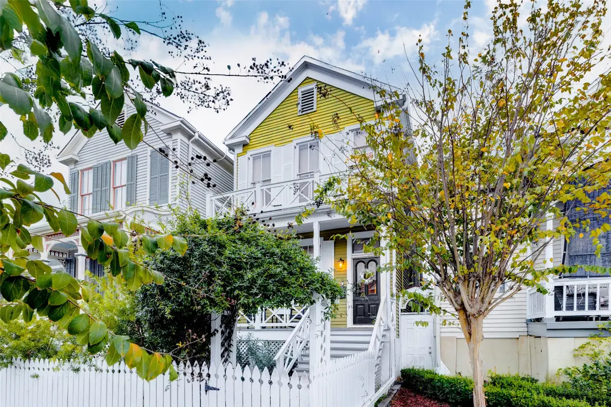 1711 Winnie Street, Galveston, TX 77550 - Image #1