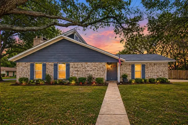 2306 Bunton Drive, El Campo, TX 77437