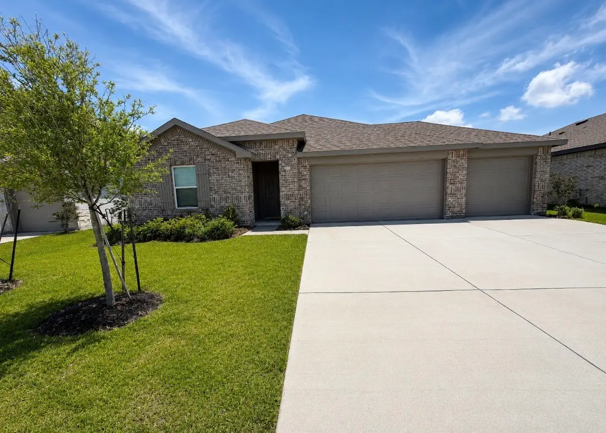 813 Brazos Trail, Dayton, TX 77535 - #1