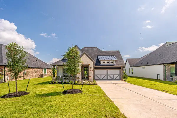161 Peninsula Point Drive, Montgomery, TX 77356