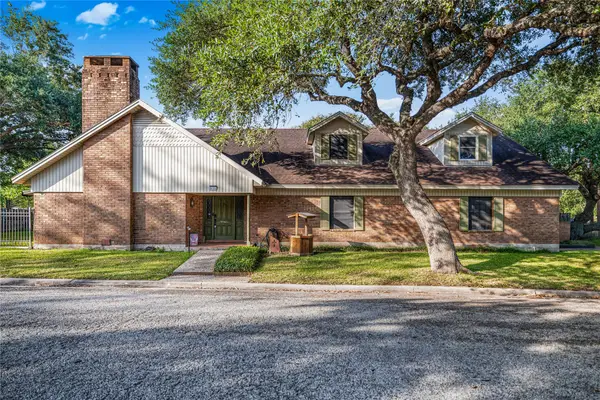 605 W Forrest Street, Victoria, TX 77901