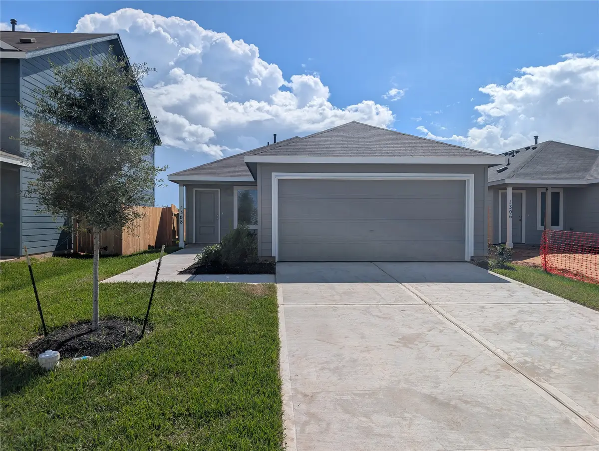654 Maria Elena Way, Cleveland, TX 77327 - #1