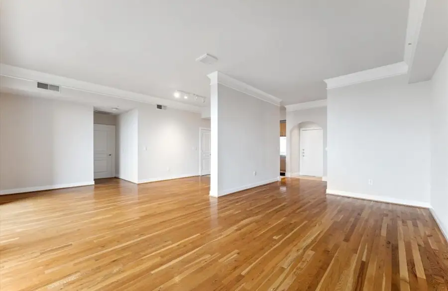 3333 Allen Parkway #1607, Houston, TX 77019 - #2