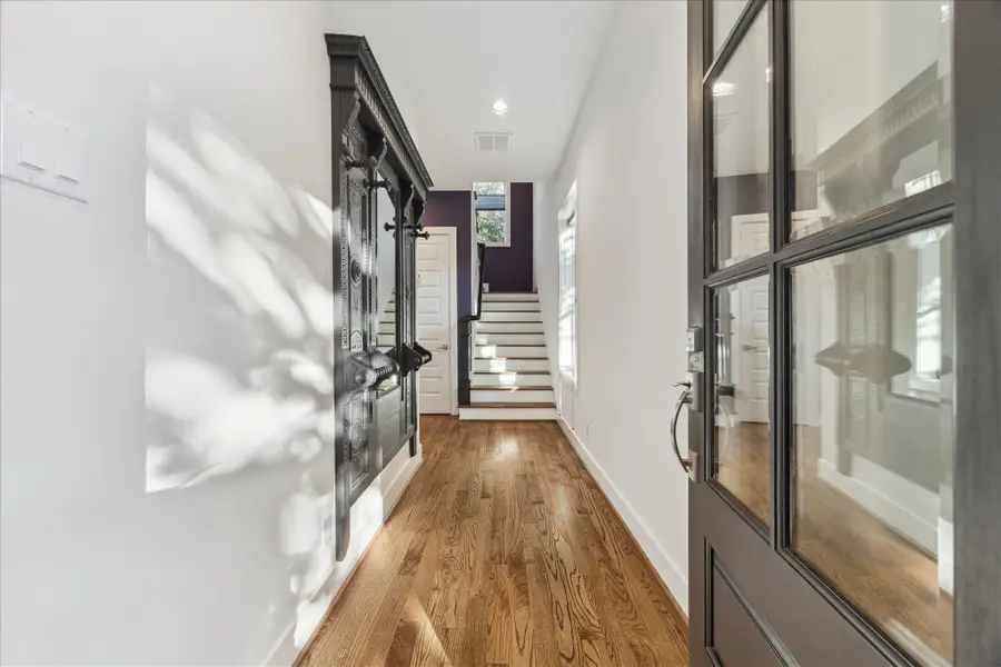 1902 Lizards Lane, Houston, TX 77043 - Image #3