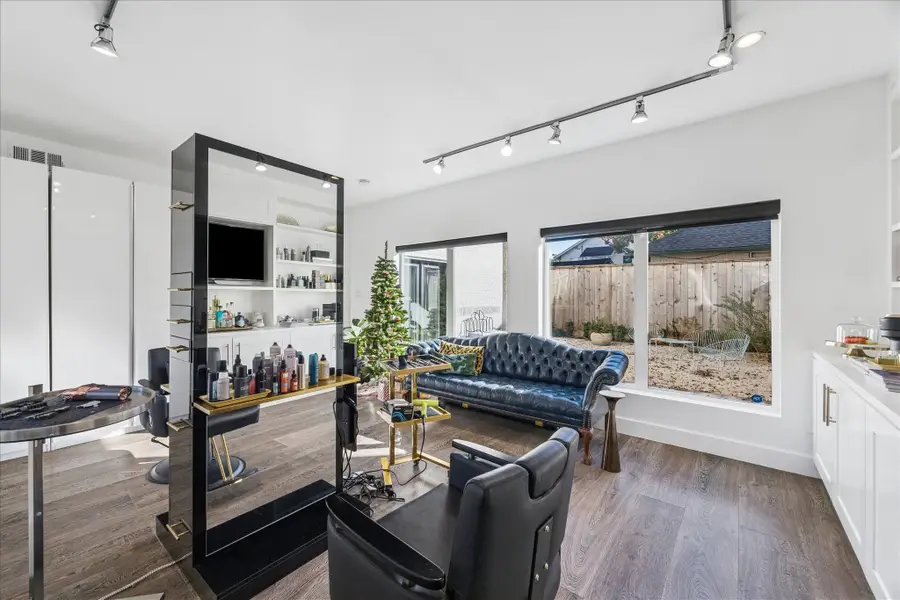 1919 Missouri Street, Houston, TX 77019 - Image #2