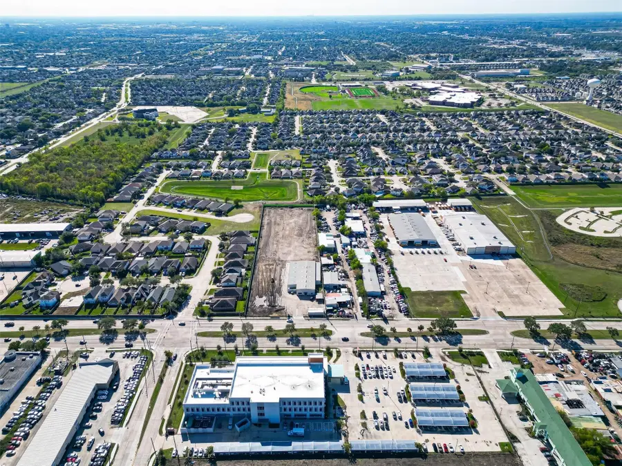 6702 Metro Boulevard #5, Houston, TX 77083 - #3