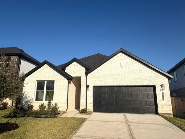 424 Summerset Landing, Conroe, TX 77304