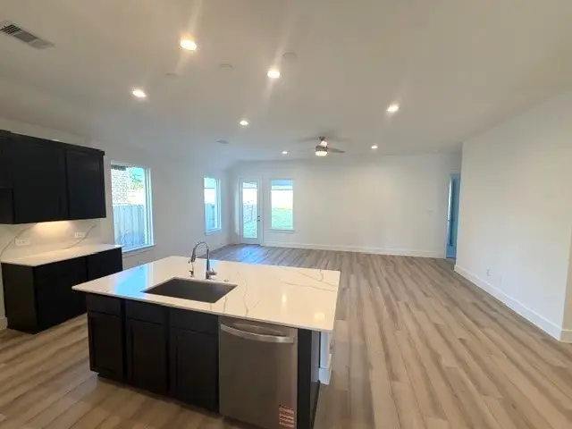 424 Summerset Landing, Conroe, TX 77304 - #3