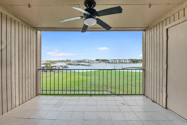 15575 Marina Drive #215C, Conroe, TX 77356