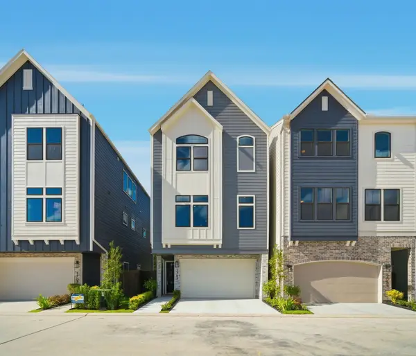 1709 Bologna Lane, Houston, TX 77055