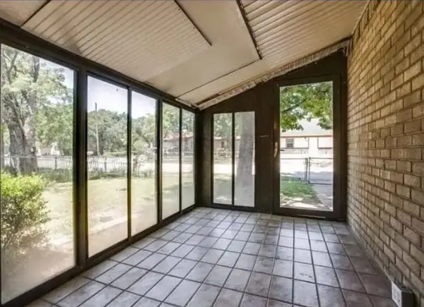 11204 Erich Drive, Balch Springs, TX 75180