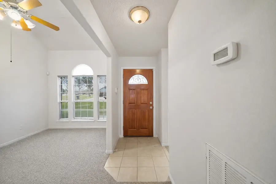 1140 Thomas Drive, Angleton, TX 77515 - #3