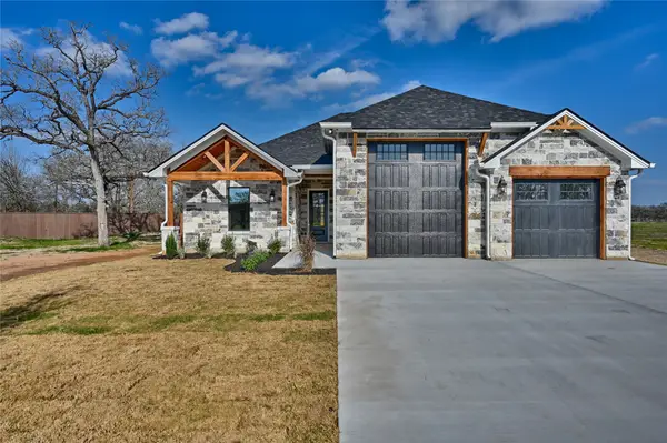 746 Lake Day Drive, Somerville, TX 77879