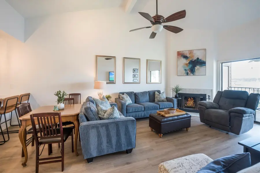 202 Lakeview Terrace #A, Conroe, TX 77356 - Image #3