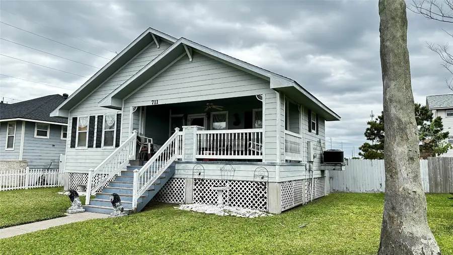 711 31st Street, Galveston, TX 77550 - #3