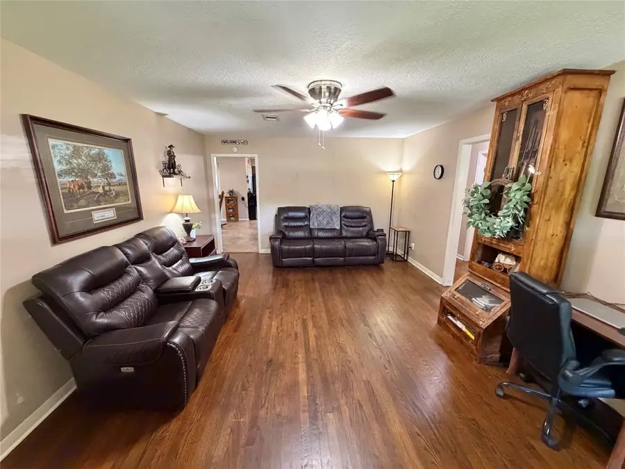 5403 3rd Street, Danbury, TX 77534 - #3