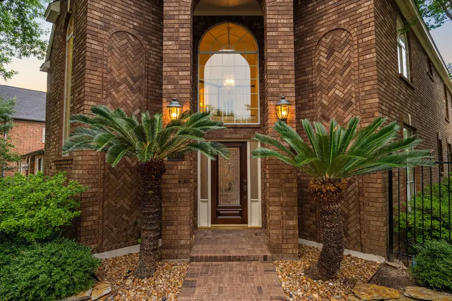 4900 Cedar Street, Bellaire, TX 77401 - #3
