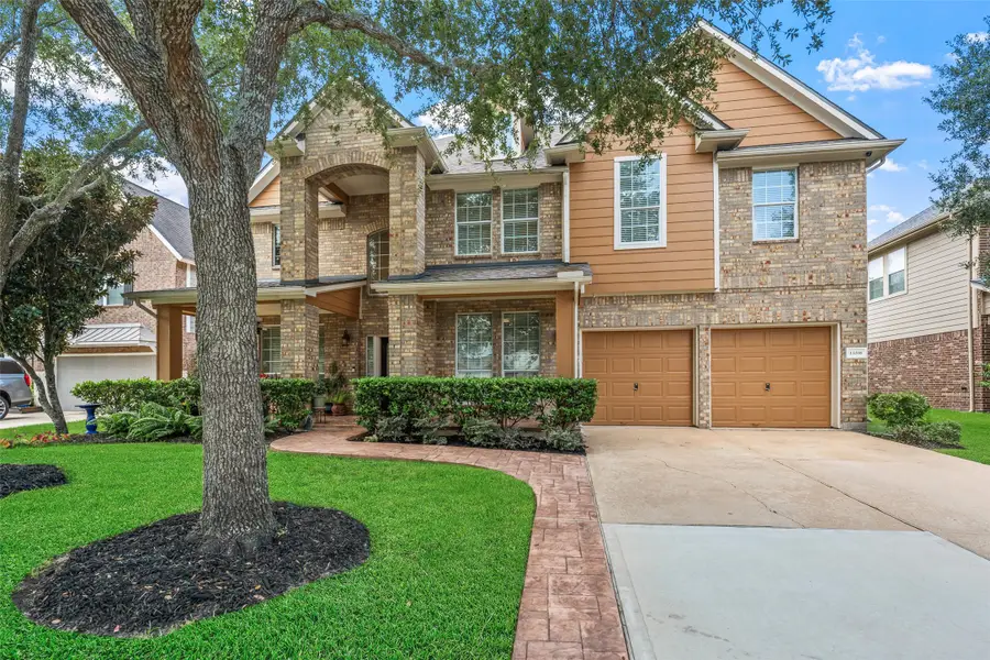 13106 Hampton Bay Drive, Pearland, TX 77584 - #2