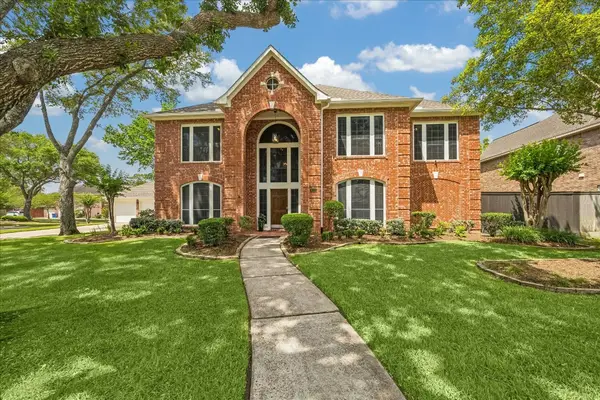 831 Live Oak Lane, Seabrook, TX 77586