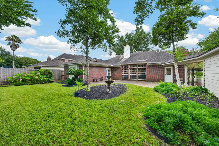 15327 Willow Shores Drive, Houston, TX 77062 - #2