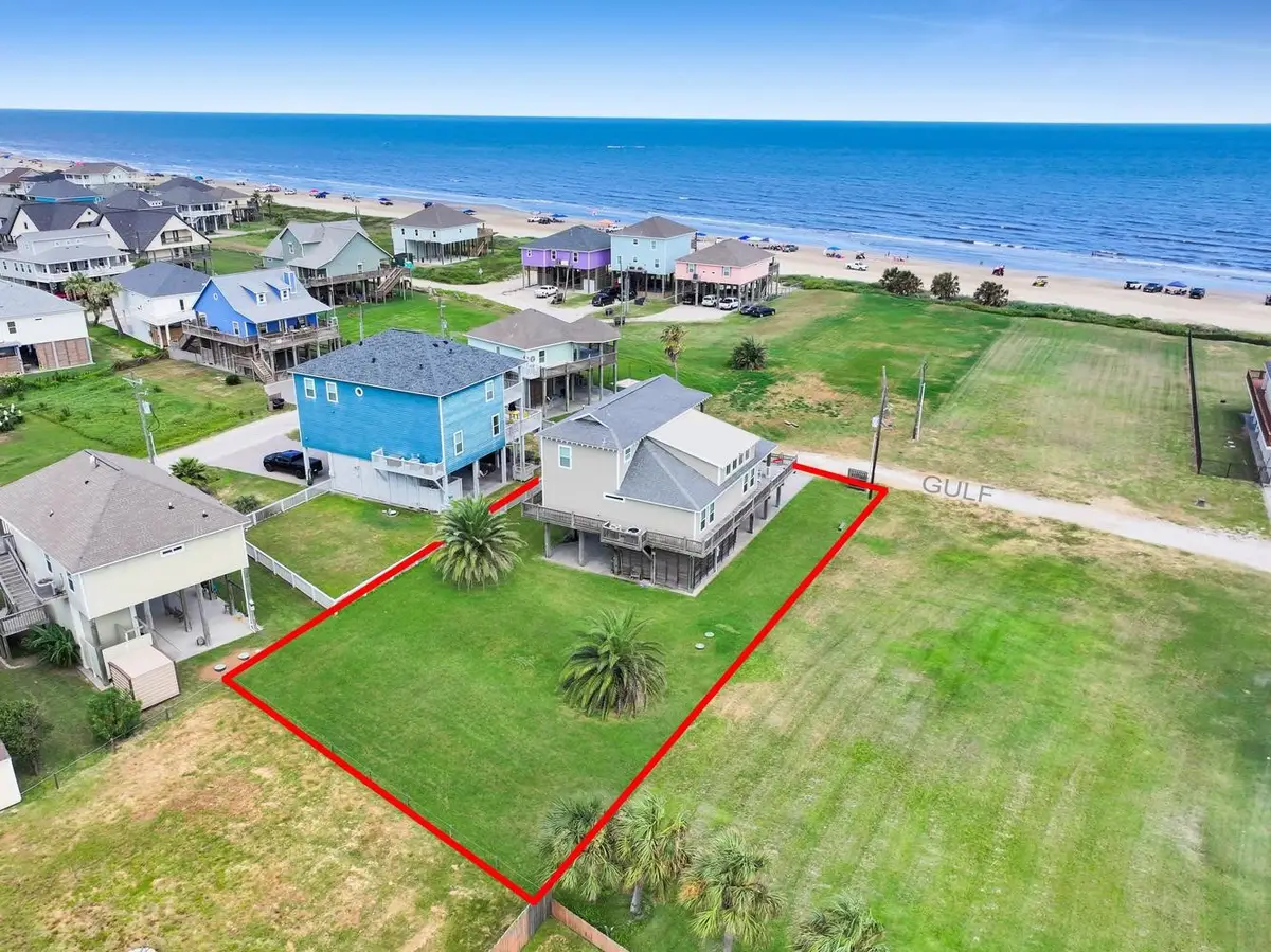 2139 Gulf, Crystal Beach, TX 77650 - #1