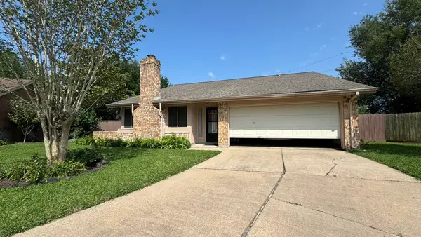 1919 Iron Ridge, Sugar Land, TX 77478