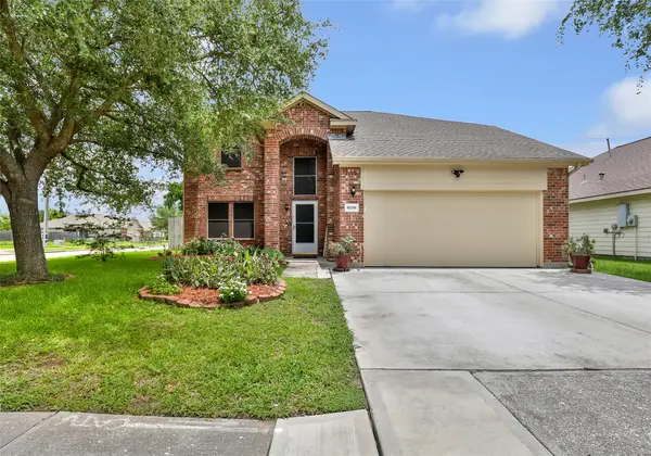 8038 Echinacea Drive, Baytown, TX 77521