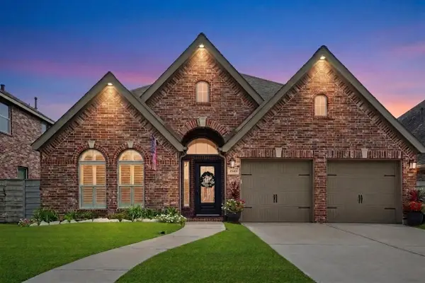 2345 Redwood Ridge Trail, Manvel, TX 77578