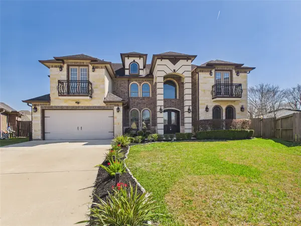 2221 Dove Haven Lane, League City, TX 77573