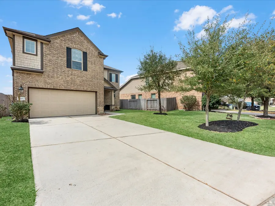 623 Orchid Hill Drive E, Conroe, TX 77301 - #2